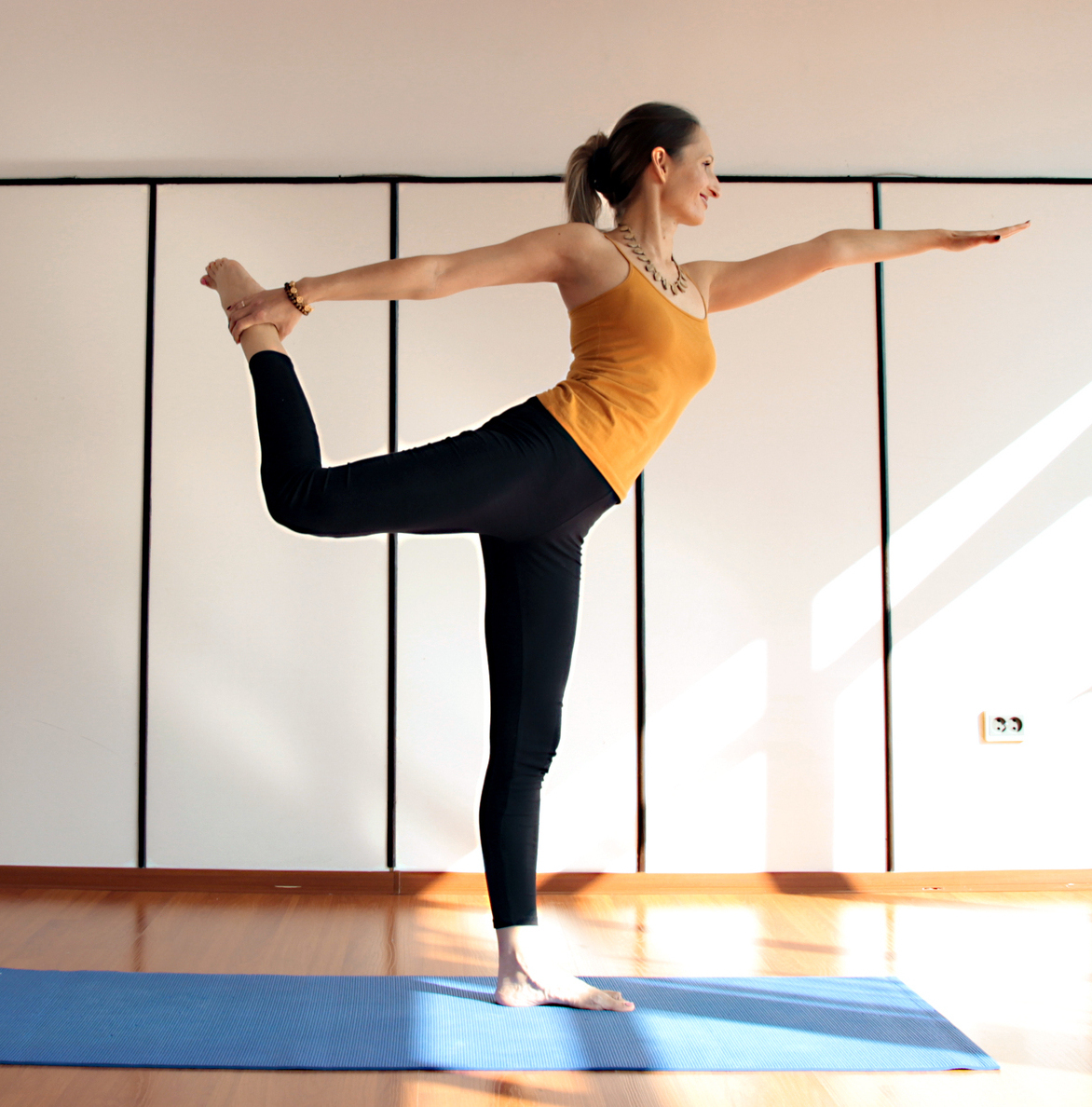 Занятия йоги в Алматы